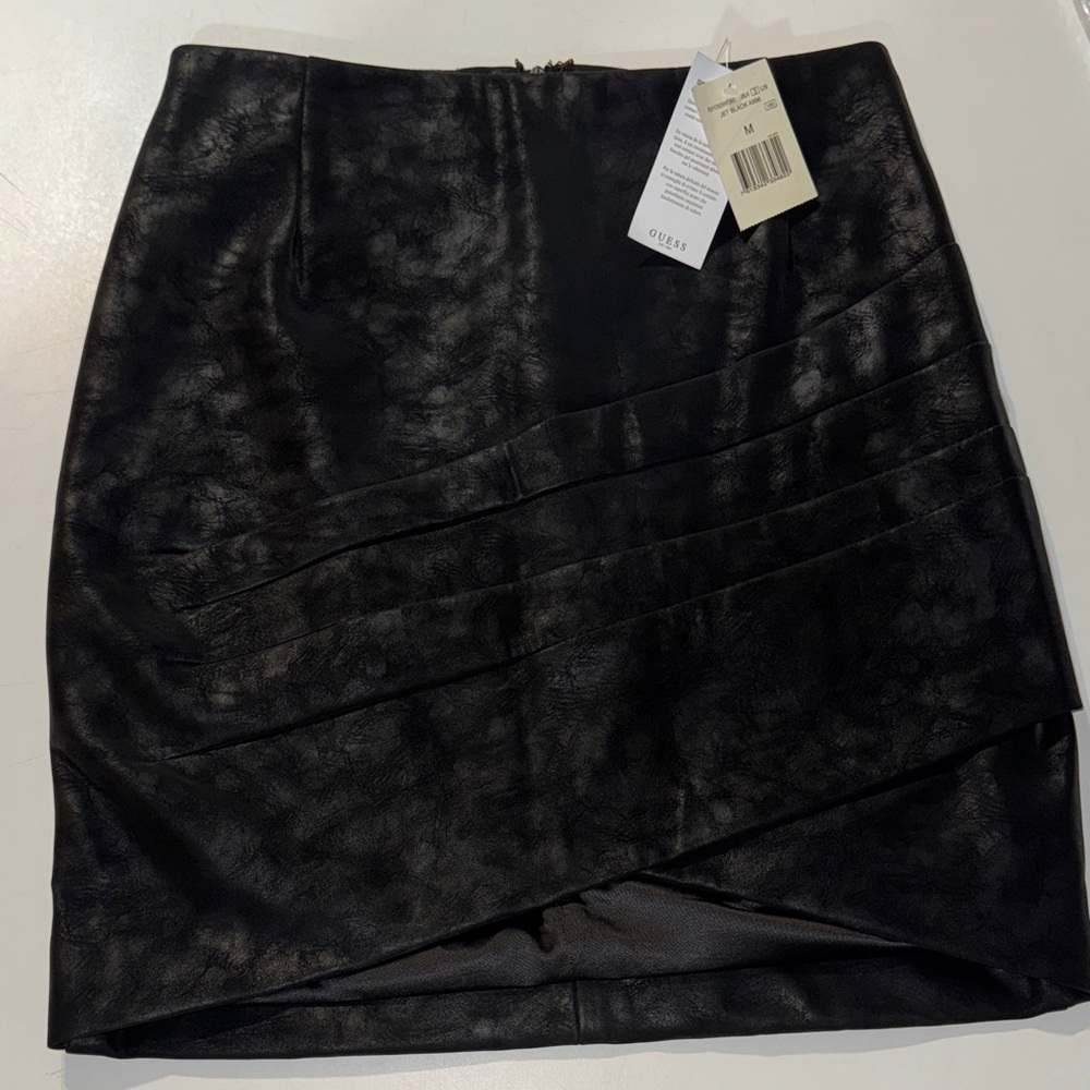 Guess Sleek Black‎ Asymmetrical Skirt
